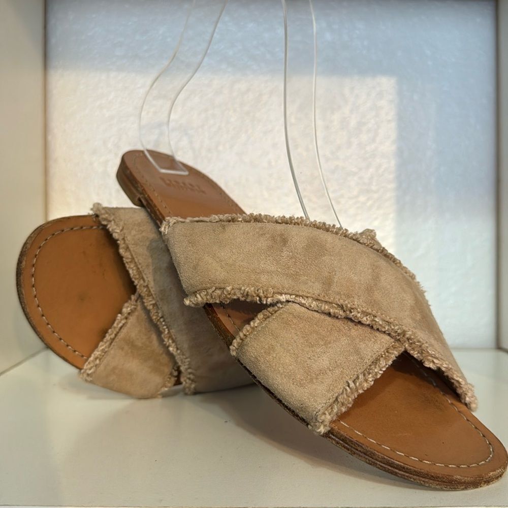 Stuart Weitzman Suede Crossover Slide Sandals Taupe Fringe Trim Minimalist